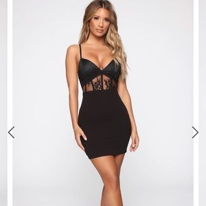Black lace fashion nova dress love!!!